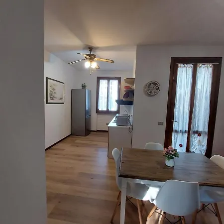 Apartament Jolie Maison De Garde Soiano Del Lago